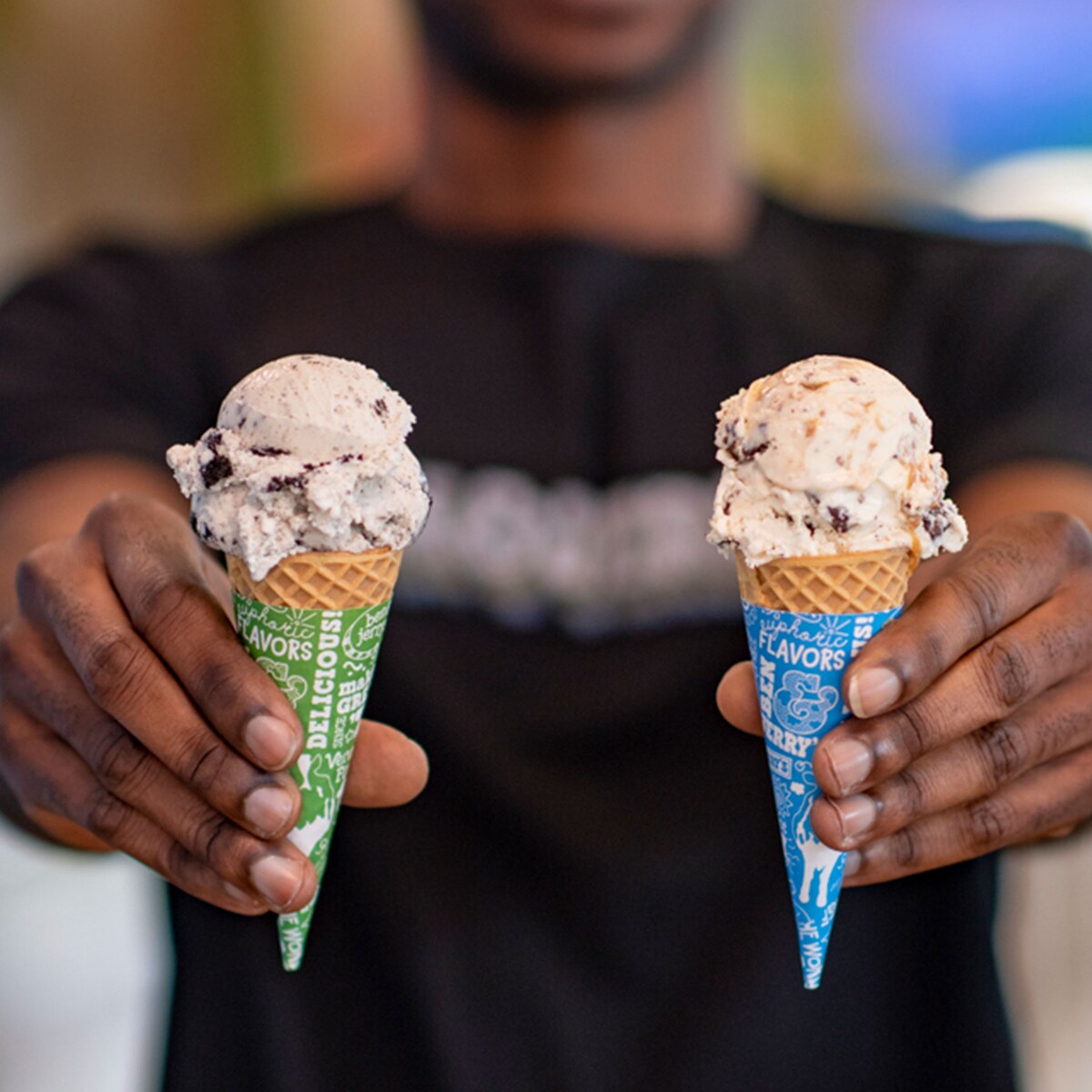 10 Ways to Pass the Time in Line on Free Cone Day